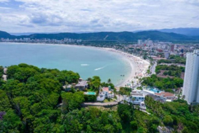 COMFORT GUARUJÁ ENSEADA APARTMENT 26 WIFI, GARAGEM e AR CONDICIONADO